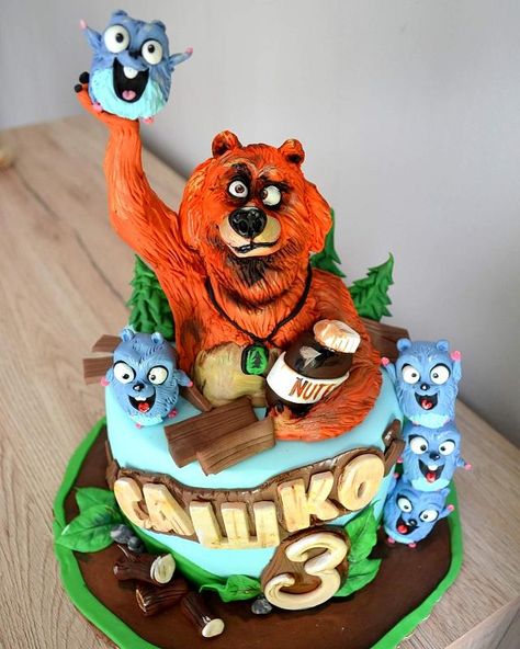 Grizzly and the lemmings by Tanya Shengarova Grizzly And The Lemmings, Grizzy And The Lemmings, 6th Birthday Cakes, Leo Birthday, Perfect Birthday Party, Masha And The Bear, Fondant Figures, Bear Cakes, Novelty Cakes