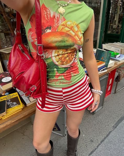 ✩my favourite august outfits✩ Puffy Shorts Outfit, Outfit Ideas Maximalist, My Dream Clothes, Sweet Outfits, Cute Red Outfits, Funky Summer Outfits, Bright Colored Outfits, Funky Fashion, Cool Fits