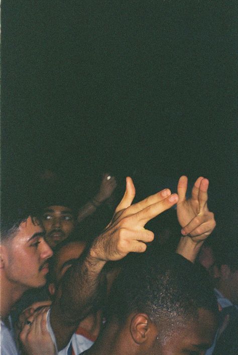 Rave Photos, Fujifilm , memories, London Lifestyle, 35mm , disposable camera Rave Photos, Disposable Camera Photos, Disposable Camera Aesthetic, Disposable Camera Photography, Oasis House, Club Pics, Blind Barber, Barber Lifestyle, Film Camera Photography