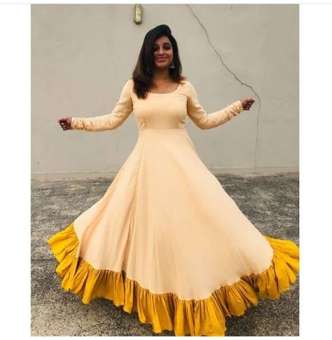 Onam Outfits, Simple Frock Design, Long Frock Designs, Long Gown Design, Simple Frocks, Anarkali Dress Pattern, Simple Gowns, Long Gown Dress, Long Dress Design