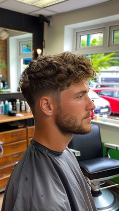 Men With Medium Hair, Men Haircuts Short, Braids For Guys, Stylist Hairstyles, Haircut Ideas For Men, Low Taper Fade Haircut, Low Taper Fade, Braids For Men, Low Taper