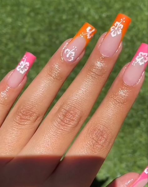 Neon Hibiscus Nails, Bright Summer Nails Flowers, Pink And Orange Hawaiian Nails, Hawaiian Flower Nails Coffin, Summer Nails With Hawaiian Flowers, Hibiscus Flower Pedicure, Pink And Orange Hibiscus Nails, Flower Nails Neon, Orange Hibiscus Nails