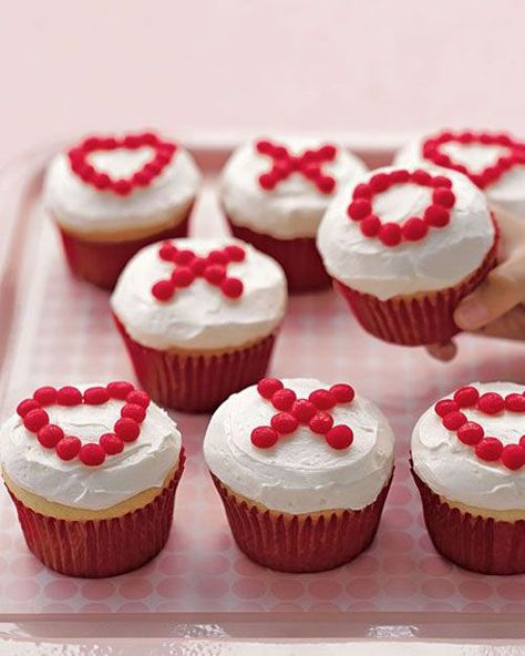 Valentines Cupcakes Decoration, Sugar Cookie Cakes, Valentines Baking, Valentine Day Cupcakes, Dessert Simple, Valentine Desserts, Valentines Cupcakes, Valentines Day Desserts, Valentine Cake