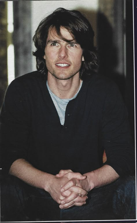 Tom Cruise Hairstyle, Tom Cruise Long Hair, Tom Cruise Hair, Tom Cruise Style, Stacee Jaxx, Mens Old Money, Pete Maverick Mitchell, Maverick Mitchell, Man Haircut