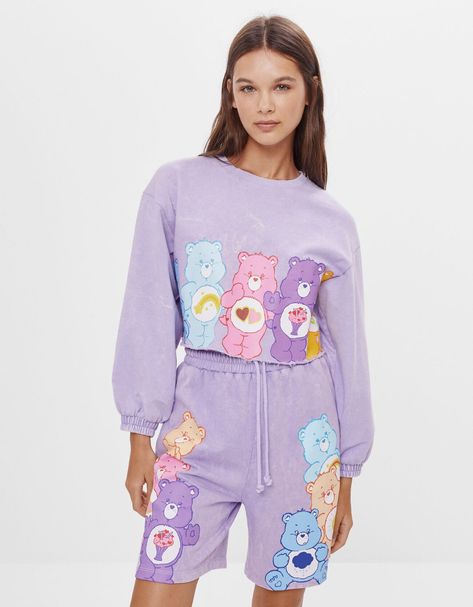 Care Bears cropped sweatshirt - Sweatshirts and Hoodies - Bershka United States Mode Kimono, Bear Outfits, Cute Comfy Outfits, Cropped Sweatshirt, Care Bears, Teenage Fashion Outfits, Crop Sweatshirt, Teen Fashion Outfits, Looks Vintage