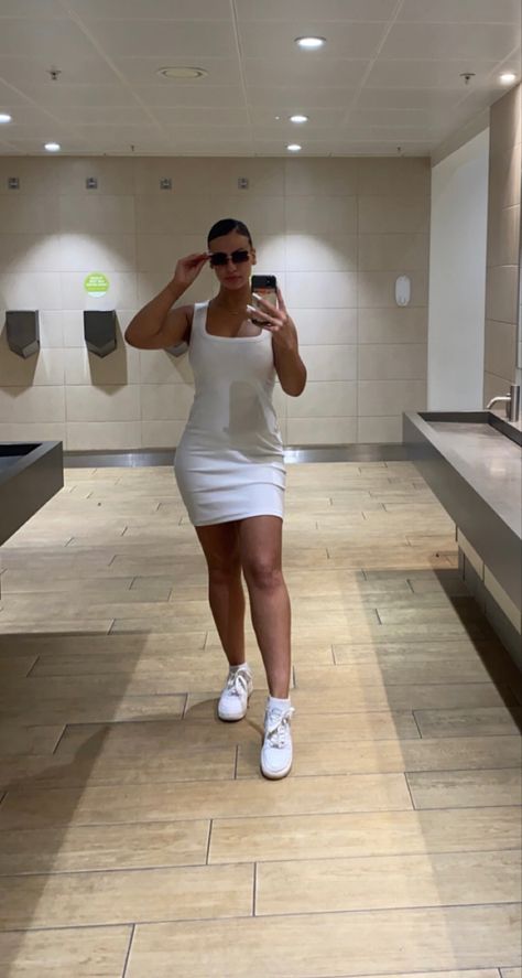 AF1’s white dress Af1s Outfit, White Tight Dresses, White Summer Dress, White Dress Summer, Outfit Summer, White Summer, Kenya, Summer Dress, White Shorts