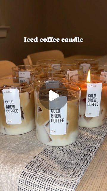 LE PÉTALE CANDLES on Instagram: "My bestseller 😎☕️ #icedcoffeecandle #candles #candlesofinstagram #candlesmallbusiness #soycandles #gelwax #candlemaking #candlelovers #handmade #startinganewbusiness #texassmallbusiness #etsyseller #etsyshop #etsycandles #etsy #handmadecandles" Coffee Candles Diy, Dyi Candle, Diy Coffee Candle, Realistic Candles, Drink Candles, Gel Wax, Candles Diy, Diy Drinks, Coffee Candle