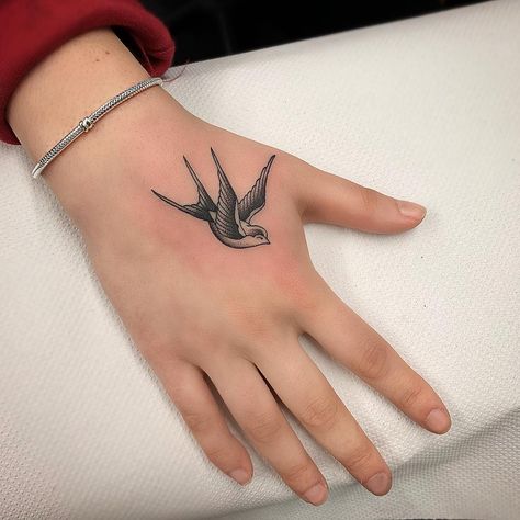 Blackwork sparrow hand tattoo Matt Stopps🌴 on Instagram: “✨” Sparrow Hand Tattoo, Bird Tattoo Drawing, Sparrow Tattoo Design, Simple Tattoos For Women, Bird Tattoo Wrist, Sparrow Tattoo, Small Bird Tattoo, Swallow Tattoo, Finger Tattoo