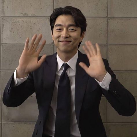 Gang Yoo, Gong Yoo Squid Game, Squid Game Characters, The Salesman, Train To Busan, Coquette Icon, Animatronic Fnaf, Gong Yoo, Game 3