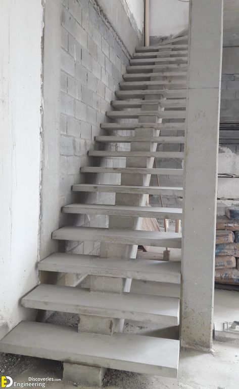 Handmade Furniture Ideas, Stairs Interior, Types Of Stairs, Stairs Stringer, Interior Staircase, Stairs Ideas, Floating Stairs, Concrete Stairs, Stairway Design