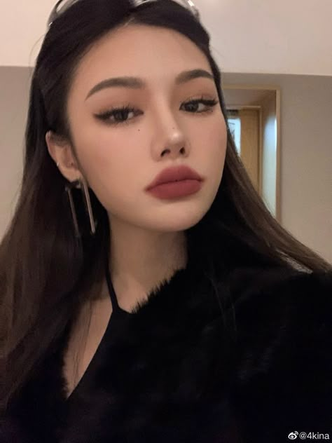 Makeup Ala Korea, Makeup Asia, Makeup Ulzzang, Membentuk Alis, Asian Makeup Looks, Korean Makeup Look, Bold Makeup Looks, Soft Makeup Looks, Ulzzang Makeup