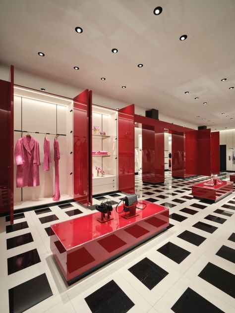 Valentino Store, Roman House, Story Animated, Store Design Boutique, Comfy Seating, Beauty Salon Decor, Steel Columns, Marble Flooring, Contemporary Chandelier