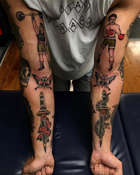 Old School Tattoo Sleeve, Traditional Tattoo Man, Man With Tattoos, Many Tattoos, 40 Tattoo, Symmetrical Tattoo, 50 Tattoo, 10 Tattoo, Traditional Tattoo Inspiration