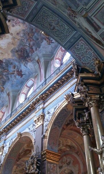 Painted Ceilings, Dress Models, Baroque Architecture, Blue Aesthetic, Rococo, Art And Architecture, Beautiful Places, Castle, Light Blue