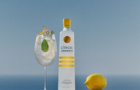 Cocktails Distilled | CÎROC INTRODUCES A NEW LUXURY FLAVOR INNOVATION WITH LIMONATA Ciroc Limonata Recipe, Vodka Cran, Ciroc Vodka, Collins Cocktail, Bourbon Recipes, Vodka Brands, Fresh Lemonade, Absolut Vodka, Cranberry Juice