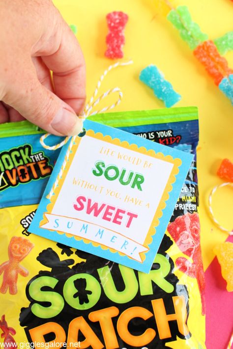 Have A Sweet Summer Printable Free, Sour Patch Kids Gift, Summer Slushies, Airhead Extremes, Summer Gift Tags, Homemade Slushies, Sour Patch Watermelon, Summer Tags, Kids Gift Tags