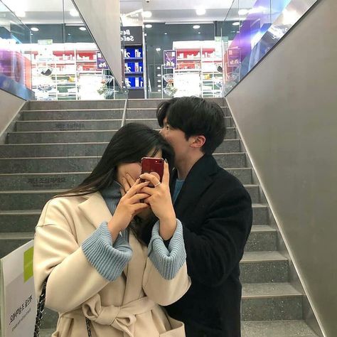 A Pho Love Story, Pho Love Story, Read It And Weep, Kore Ulzzang, Boyfriend Aesthetic, Couple Fits, Christina Lauren, Ulzzang Couple, Korean Couple