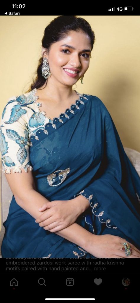 Plane Pattu Saree, Fancy Blouse Neck Designs Latest, Casual Blouse Designs Latest, Blouses For Cotton Sarees, Blouse For Blue Saree, Peacock Blue Saree Contrast Blouse, Scallop Blouse Designs, Cotton Sarees Blouse Designs, Pattern Blouses For Sarees Pattu