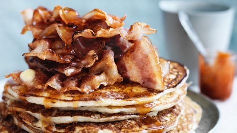 16 sizzling bacon recipes for International Bacon Day Canadian Pancakes, Bacon Frittata, Pancetta Recipes, Bacon Day, Crispy Pancetta, Bacon Waffles, Pumpkin Spice Pancakes, Maple Syrup Recipes, Cornbread Easy