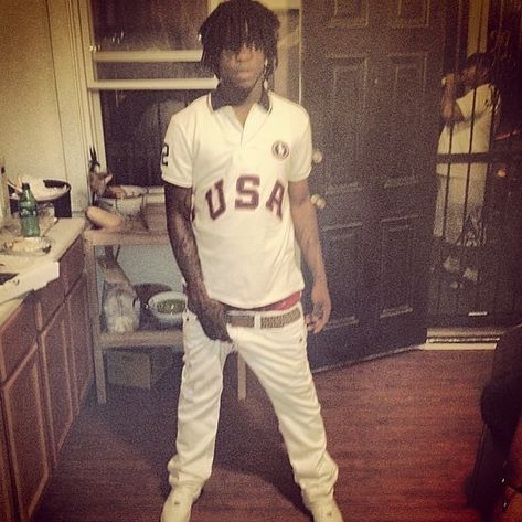 Chief Keef & his polo shirts Cheif Keef Outfit, Chief Keef Polo, 2013 Swag Era, Polo Outfit, Chief Keef, Usa Olympics, Sweat Stains, Rap Aesthetic, Dapper Style