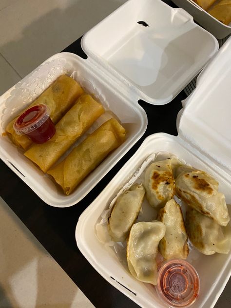 Nyc Chinese Food, Takeout Food Aestathic, Chinese Food Aesthics, China Food, Food Babe, Delicacy Food, Healthy Food Motivation, Yummy Comfort Food, Think Food