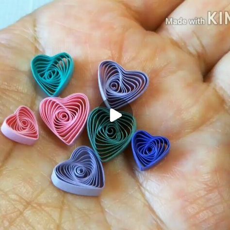 Winter Quilling Ideas, Quilling Patterns Tutorials, Quilling Videos, Diy Quilling Crafts, Quilling Flower Designs, Vika Papper, Kraf Kertas, Quilling Pattern, Paper Quilling For Beginners