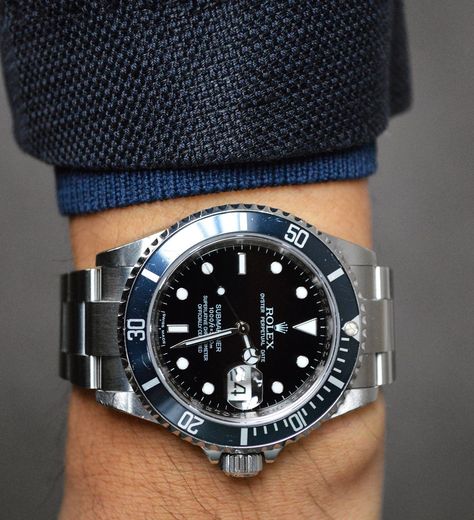 Karleone on Instagram: “50 shades of blue with the Submariner! Have a lovely Sunday!! #16610 #rolex #submariner #ghostMariner #karleoneSub16610 #ghostBezel…” Rolex 16610, 50 Shades Of Blue, Tudor Submariner, Lovely Sunday, Rolex Tudor, Rolex Submariner No Date, Submariner Date, Pilot Watch, Big Blue