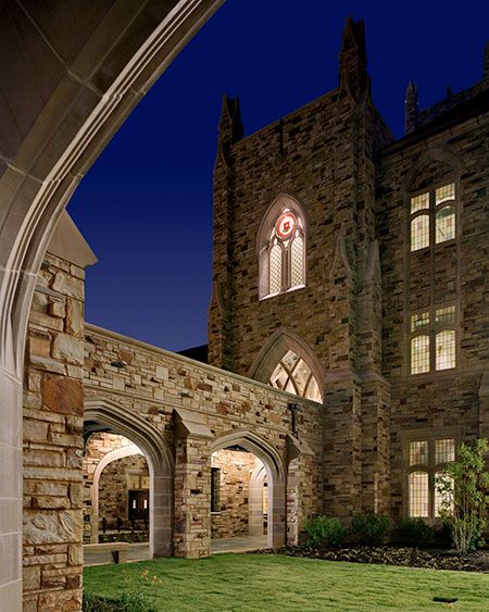 Rhodes College, College Stories, Campus Aesthetic, Boarding School Aesthetic, Brick Archway, Grad Photoshoot, School Campus, College Aesthetic, American Gothic