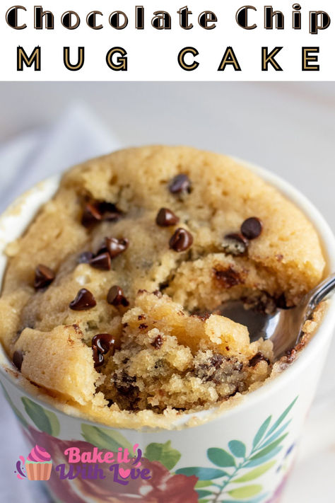 Chocolate Chip Mug Cake Mug Cake Chocolate Chip, Graham Cracker Mug Cake, Blondie Mug Cake, Homemade Mug Cake, Instant Dessert, Mug Cakes, Chocolate Chip Mug Cake, Chip Mug, Mug Cake Microwave