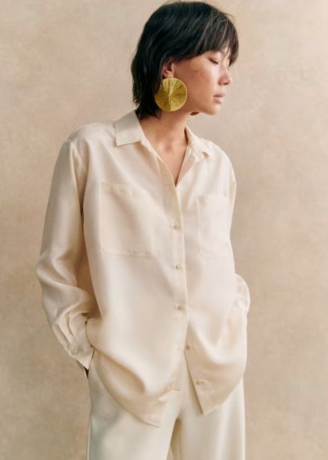 Maxence Shirt - Cream - Silk - Sézane True Spring Color Palette, True Spring Colors, Winter Shopping, Classic Blouses, Cream Silk, Warm Spring, Knitwear Tops, Khloe Kardashian, Classic Outfits