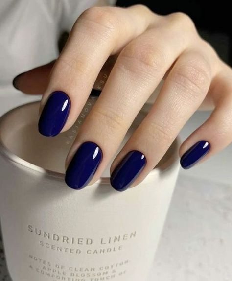 inspiração para unhas  #nailart #fashion  #esmalte #navy #blue #azul #bluenails Money Nails, Blue Gel Nails, Kutek Disney, Hello Nails, Classy Nail Designs, Nagel Tips, Short Square Nails, Smink Inspiration, Her Nails