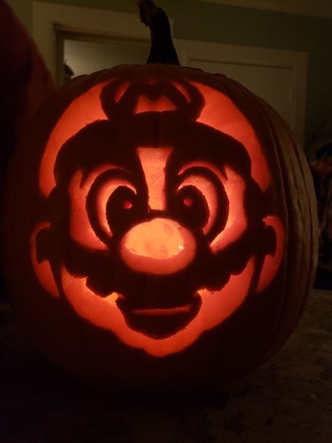 Mario Pumpkin, Minnie Pumpkin, Jack Lantern, Halloween Pumpkin Carving Stencils, Carving Stencils, Happy Haunting, Scary Pumpkin Carving, Pumpkin Designs, Halloween Pumpkin Designs