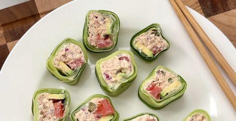 VIRAL TUNACADO STYLE CUCUMBER ROLL 🥒 Tuna Cucumber Rolls, Tunacado Cucumber Roll, Cucumber Roll Ups, Cucumber Sushi Rolls, Low Calorie Recipe, Cucumber Sushi, Cucumber Rolls, Cucumber Avocado, High Protein Low Calorie