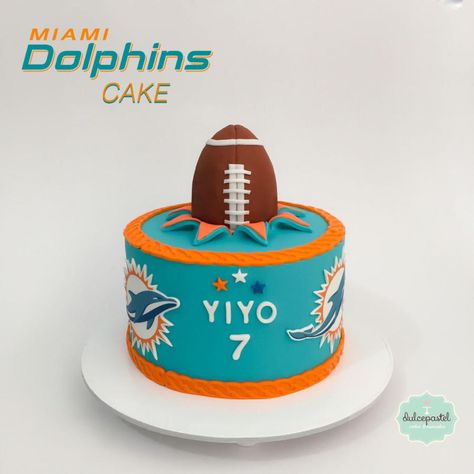 Miami Dolphins Cake, Dolphins Cake, Dolphin Birthday Cakes, Dolphin Birthday Parties, Dolphin Cakes, Dolphin Party, Football Birthday Cake, Miami Dolphins Football, Football Theme Party