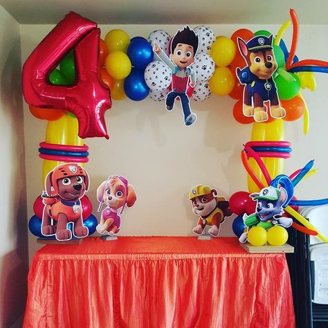 Edward 3 años Simple Paw Patrol Party Ideas, Paw Patrol Balloon Arch, Halloween Party Food Appetizers, Paw Patrol Balloons, Birthday Paw Patrol, Paw Patrol Birthday Theme, Paw Patrol Decorations, Paw Party, Halloween Party Food