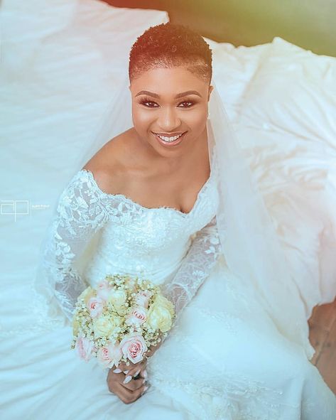 This Bride Rocked Short Hair for Her Wedding and Nailed it! | BellaNaija Weddings Bridal Rhinestone Headpiece, Short Hair Bride, Black Wedding Hairstyles, Bellanaija Weddings, Wedding Hairstyles Bride, Mismatched Bridesmaids, Black Bridal, Silk Flowers Wedding, Black Bride