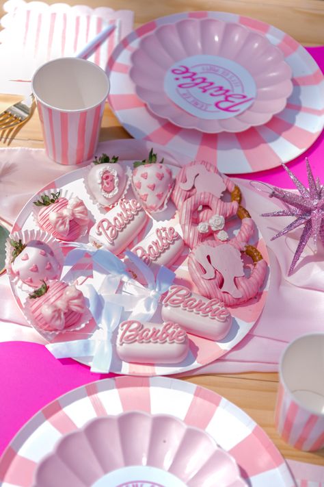 Boho Barbie party, Barbie theme , Barbie Party, Barbie Balloons , Barbie Box Barbie Decor Aesthetic, Barbie Dog Party, Barbie Theme Brunch, Barbie Garden Party, Barbie Inspired Food, Barbie Themed Pool Party, Barbie Themed Party For Adults, Barbie Dinner Party, Barbie Aesthetic Party