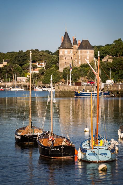 Landscape Reference, Travel Vibes, Chateau France, Le Port, Euro Summer, Week End, Sailing Ships, Sailing, France