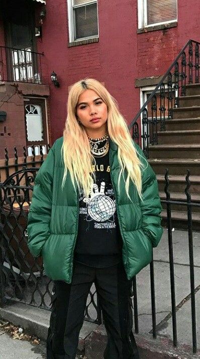 Hayley Kiyoko ~ Instagram  @100percentbasic Hayley Kiyoko Outfits, Hayley Kiyoko Aesthetic, Hayley Kiyoko Wallpaper, Haley Kiyoko, Hayley Kiyoko, Hayley Kiyoko Hair, Hayley Kiyoko Girls Like Girls, Hayley Kiyoko And Becca Tilley, Hailey Kiyoko