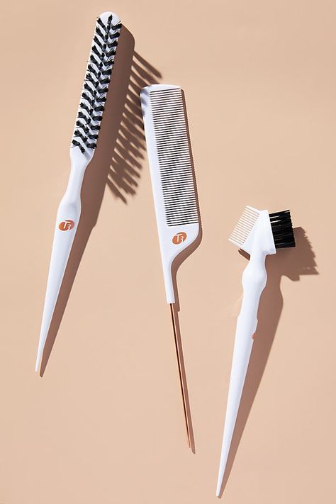 Master any look with the T3 Detail Set, featuring three tools for precision styling. The pintail comb helps create smooth, precise sections. Use the teasing brush to smooth flyaways or backcomb for extra volume. The double-sided edge brush features flexible teeth to smooth and separate baby hairs, while nylon bristles help create shape. Each piece features a lightweight, ergonomic handle so you stay comfortable while fine-tuning your look. | Detail Set with Pintail Comb, Edge Brush, and Teasing Edge Brush, Teasing Brush, Tools For Women, Hair Styling Tools, Fulani Braids, Cornrow Hairstyles, Short Curly Hair, How To Draw Hair, Twist Hairstyles