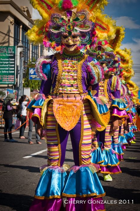 Masskara Festival Costume, Maskara Festival, Masskara Festival, Festival Costumes, Unique Outfits, Drawing Tips, Mask Design, Festival Outfit, Photo Illustration