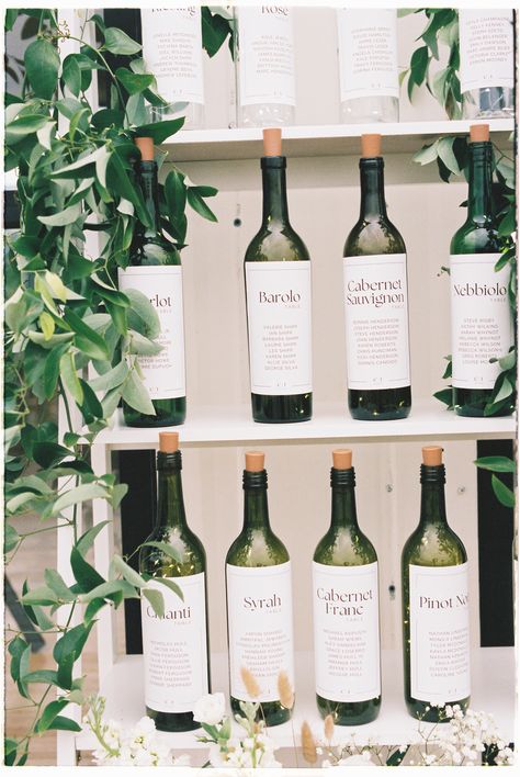 Wine bottle wedding favors