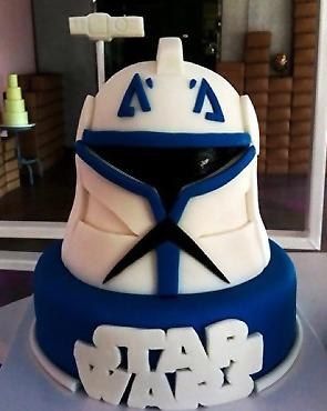 clone Cake Star Wars Cakes, Star Wars Cake Toppers, Star Wars Birthday Cake, Star Wars Cookies, Star Wars Lightsaber, Birthday Cake For Husband, Little Pony Cake, Star Wars Cake, Star Wars Games