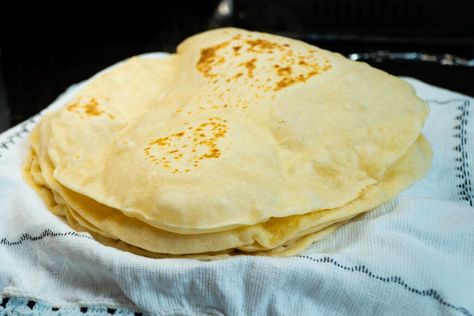 Flour tortillas recipe with butter - Villa Cocina Flour Tortilla Recipe With Butter, Flour Tortillas With Butter, Tortilla Recipe With Butter, Soft Flour Tortilla Recipe, Tortillas With Butter, Flour Tortillas Recipe, Soft Flour Tortillas, Tortillas Recipe, Recipes With Flour Tortillas