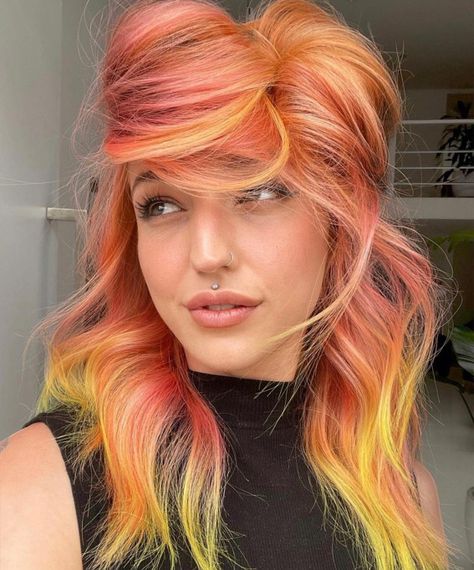 Crazy Hair Colour, Sunset Hair Color, Pink And Orange Hair, Hair Color Placement, Hair Colour Ideas, Jack Martin, Sunset Hair, Peach Hair, Haute Hair