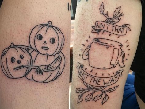 Over The Garden Wall Tattoo Simple, Over The Garden Wall Frog, Otgw Tattoo, Over The Garden Wall Tattoo, Corazon Tattoo, Tattoo Over Scar, Nerdy Tattoos, Tattoo S, Pumpkin Tattoo