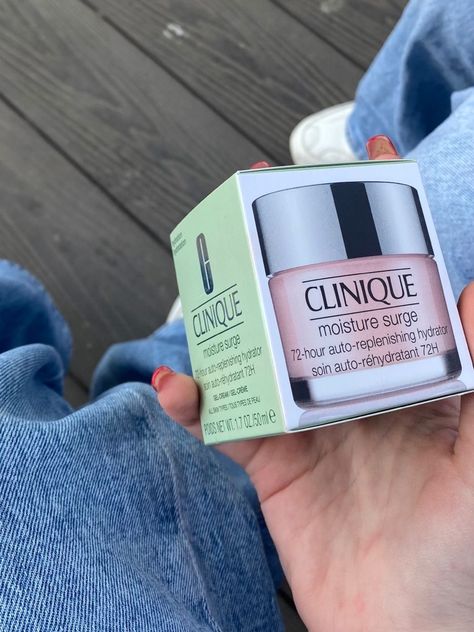 Clinique Moisture Surge Ultra Hydrating Moisturizer. Dewy, flawless, clean, perfect skin. Radiant, beautiful, glowing, soft. Best Instagram Feeds, Moisture Surge, Clinique Moisture Surge, Clinique Moisturizer, Makeup Is Life, Hydrating Moisturizer, Face Mist, Beauty School, Drunk Elephant