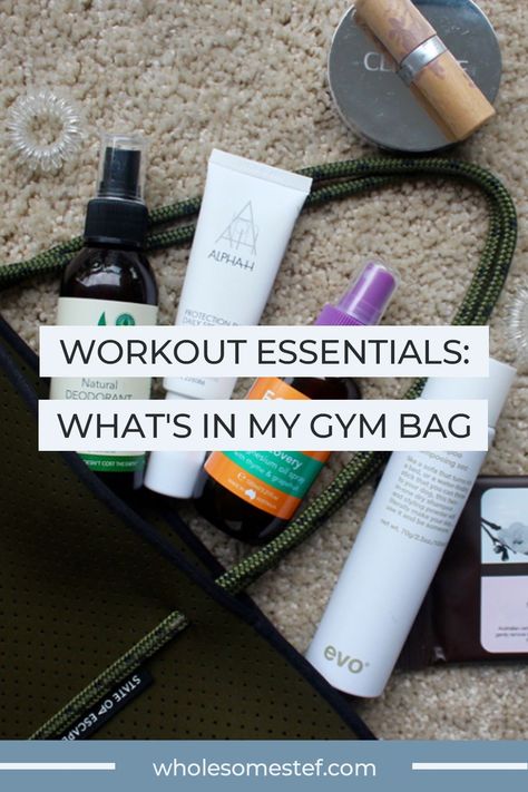 Looking for workout essentials? Click through to find out my Workout Essentials | What's In My Gym Bag — Wholesome Stef #workout #workoutessentials Gym Routine Aesthetic, Workout Essentials For Women, What’s In My Gym Bag, Gym Bag Essentials List, Workout Bag Essentials, Pool Bag Essentials, Gym Bag Essentials, Healthy Living Inspiration, Healthy Living Motivation