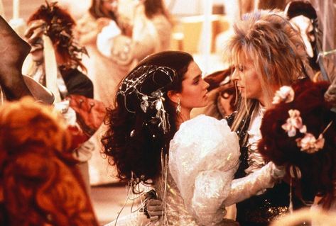 Jim Henson’s 1986 film understands at its core that youth is full of mystery, tricks, and danger. Jennifer Connelly Labyrinth, David Bowie Labyrinth, Bowie Labyrinth, Labyrinth 1986, Labyrinth Movie, Fraggle Rock, Goblin King, Under Your Spell, Fantasy Films