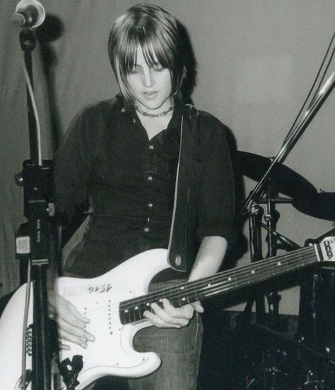 Elastica Britpop, Donna Matthews, Only Girl, Music, Photography, Anime, Quick Saves